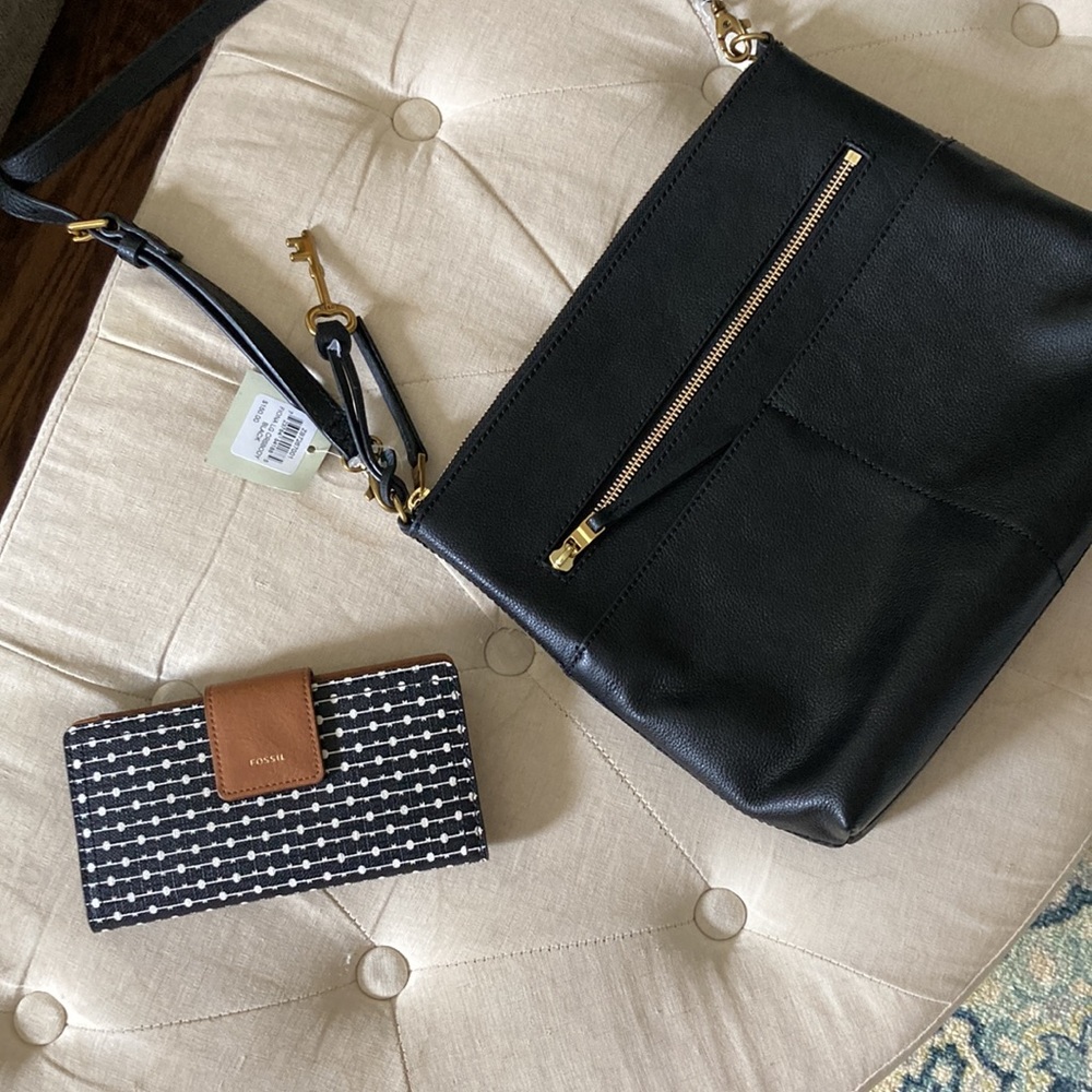 Black Fossil Cross-body Purse with matching patterned wallet NWT